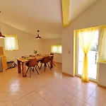 Apartment Michele Orebic