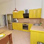 Apartment Michele Orebic