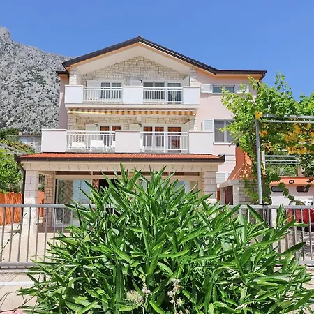 Michele オレビック